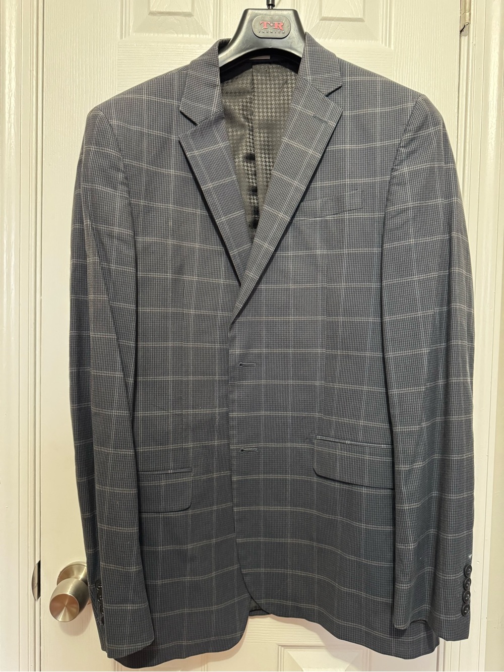 jf j.ferrar Men's Gray Windowpane Sport Coat